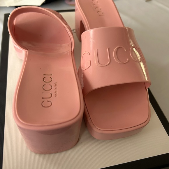 GUCCI WILD ROSE SANDAL π‘ - Picture 8 of 9